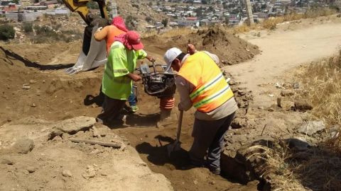 Realiza Gobierno del Estado trabajos de Pavimentación en Tecate