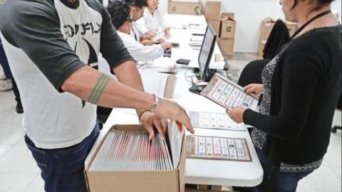Recibe INE 41 mil 914 paquetes de voto en el extranjero