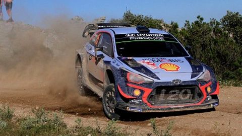 Neuville gana el Rally Italia y consolida liderato en WRC