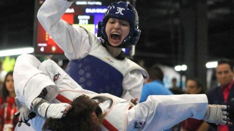 Oro para Daniela Souza en Taekwondo
