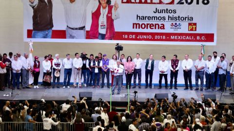 A mis rivales no les alcanza ya para ganar: López Obrador