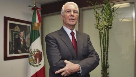 Senador del PRI, Humberto Mayans, dice que votará por López Obrador