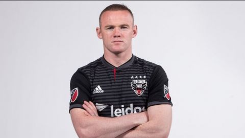 Wayne Rooney firma con el DC United de la MLS