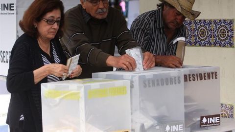 Reportan robo de urnas en tres casillas de Puebla