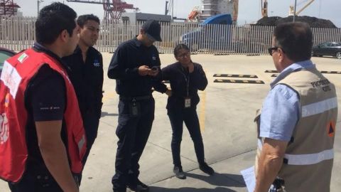 Participa Protección Civil en simulacro por temblor en oficias Aduana Marítima