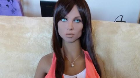 Samantha, robot sexual que se niega a tener sexo si la maltratan