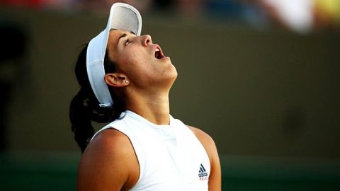 Muguruza deja vacante título de Wimbledon tras caer ante Van Uytvanck