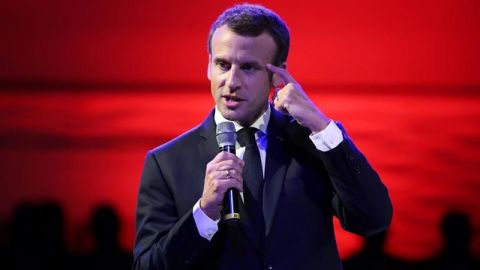 Macron invita a AMLO a Francia para reforzar relación franco-mexicana