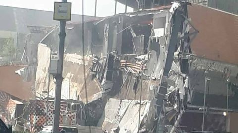 VIDEO: Se registra derrumbe de plaza comercial en CDMX