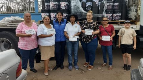Beneficia Gobierno del Estado a familias rosaritenses con apoyos sociales