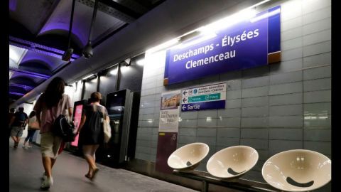 El metro de París renombra estaciones por triunfo de Francia en Mundial