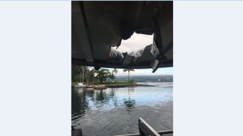 Más de 20 heridos en Hawái por una bomba volcánica que perforó techo de barco