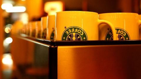 Starbucks abrirá en EE.UU. un café en que solo se hable con lengua de signos