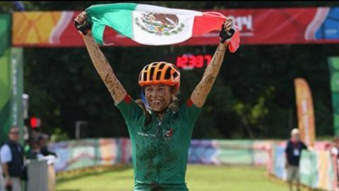 Ciclista mexicana Daniela Campuzano refrenda título centroamericano