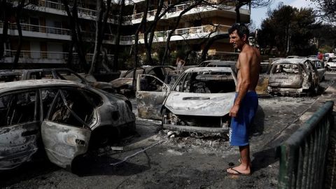 La cifra de muertos por los incendios en Grecia se eleva a 85