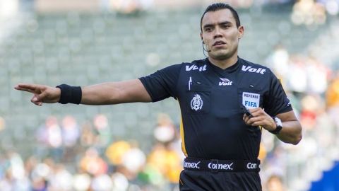 Mexicano Marco Antonio Ortiz pitará Final de futbol varonil de JCC