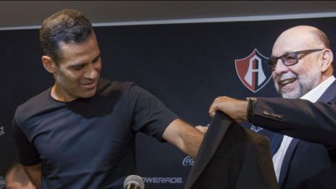 Presentan a Rafa Márquez como presidente deportivo de Atlas