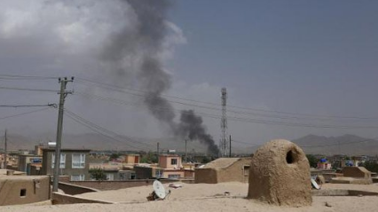 Aumentan a 48 los muertos en ataque suicida en un centro educativo en Kabul