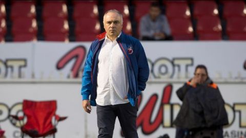 Liga MX afirma que Guillermo Vázquez tiene contrato con Veracruz