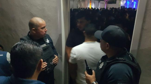 Sorprenden a menores en fiesta con alcohol y drogas en Tijuana