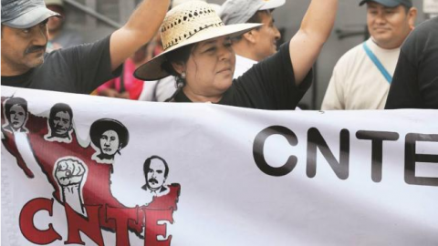 "Es tiempo de dialogar", dice la CNTE a López Obrador