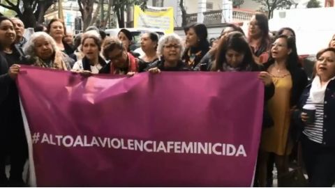 Urgen a AMLO a presentar propuesta contra feminicidios