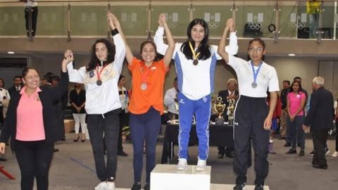 Regresa a casa como campeona Crisna Álvarez