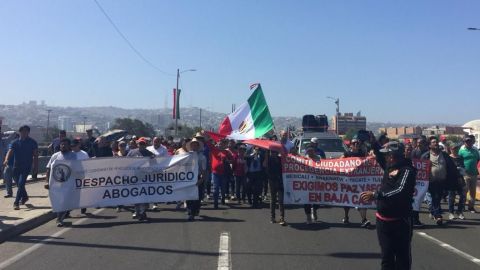 Dueños de autos chocolate denuncian violencia por parte de policías municipales