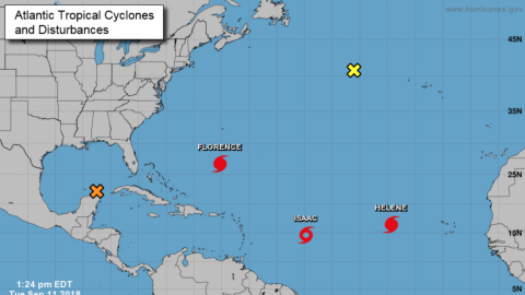 Florence avanza como huracán "extremadamente peligroso" hacia EE.UU.