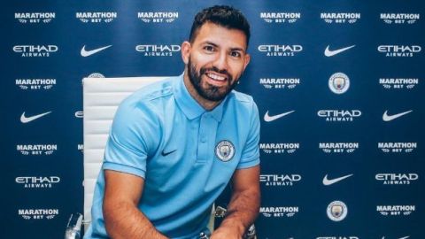 Agüero extiende contrato con Manchester City hasta 2021