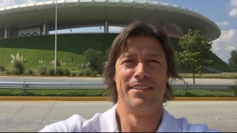 Almeyda vuelve al Estadio de Chivas... ¡de paseo!