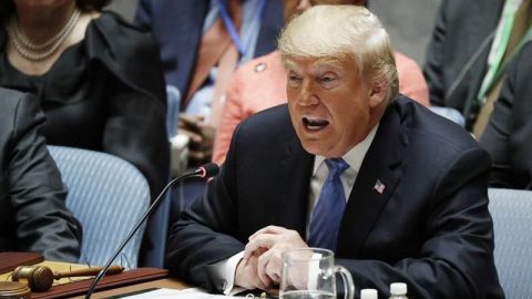Trump amenaza a Irán con nuevas sanciones "más fuertes que nunca"