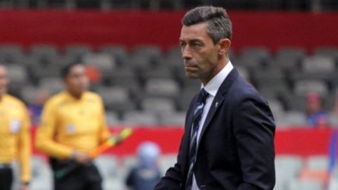 Suspenden a Caixinha tres partidos en Copa MX