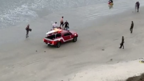 Tiburón ataca a niño en playas de San Diego