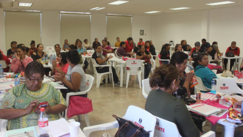 Impulsan a mujeres del campo con el taller identidad y fortalecimiento
