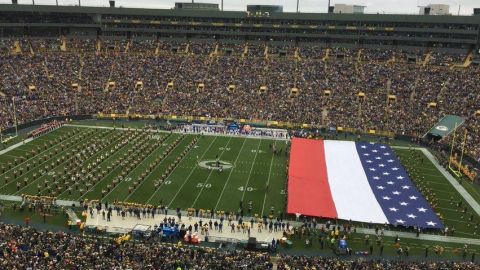Packers confunden la bandera de Estados Unidos