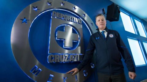 Peláez siente ilusión por conseguir primer título con Cruz Azul