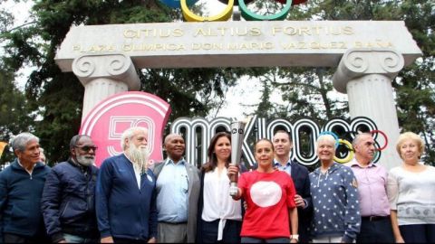 Encienden la flama olímpica para conmemorar juegos de México 1968