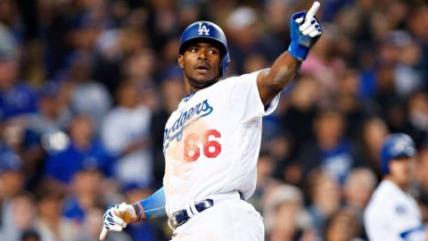 Yasiel Puig hace historia con Dodgers