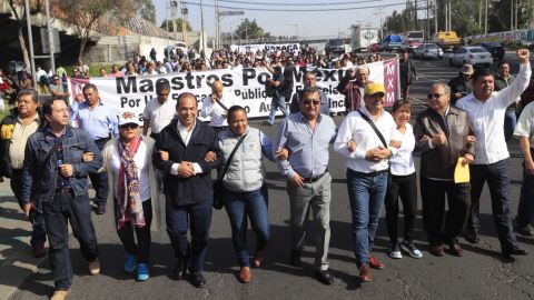 Diputados del PRD se oponen al retorno de Gordillo