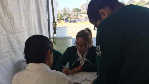 Feria de Salud y Servicios en Tijuana atiende a 500 personas