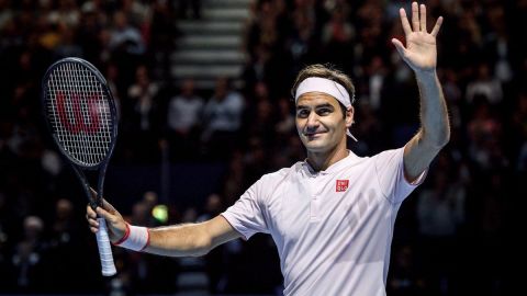 Federer gana 99no título, vence a Copil en final de Basilea
