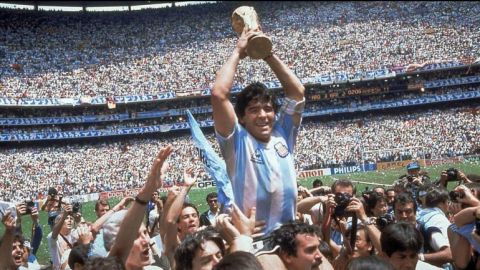 Diego Armando Maradona cumple 58 años