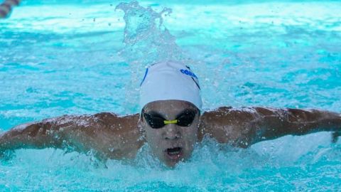 Lucen talentos y reservas en chequeo de natación