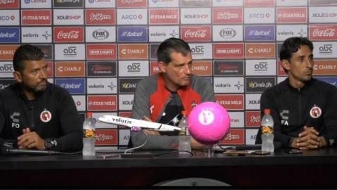 VIDEO CADENA DEPORTES: Xolos presenta a Franky Oviedo como estratega interirno