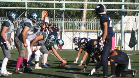 Jaguares líderes de Varsity