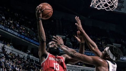 Harden aporta triple al final; Rockets superan a Pacers