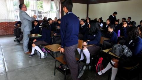 Presentan 24 millones de mexicanos rezago educativo
