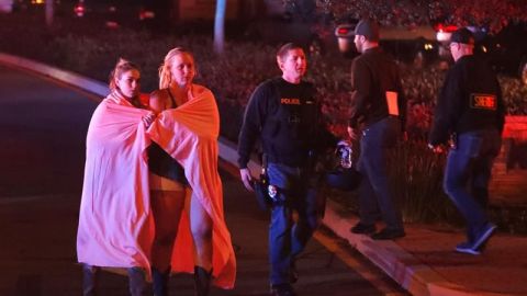 Doce muertos en un tiroteo en un bar de California