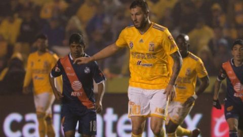 Tigres derrota por goleada a Puebla, con póker de Gignac